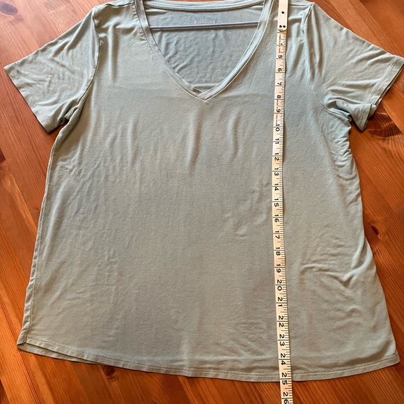 Reitmans Essentials TShirt - Picture 4 of 7